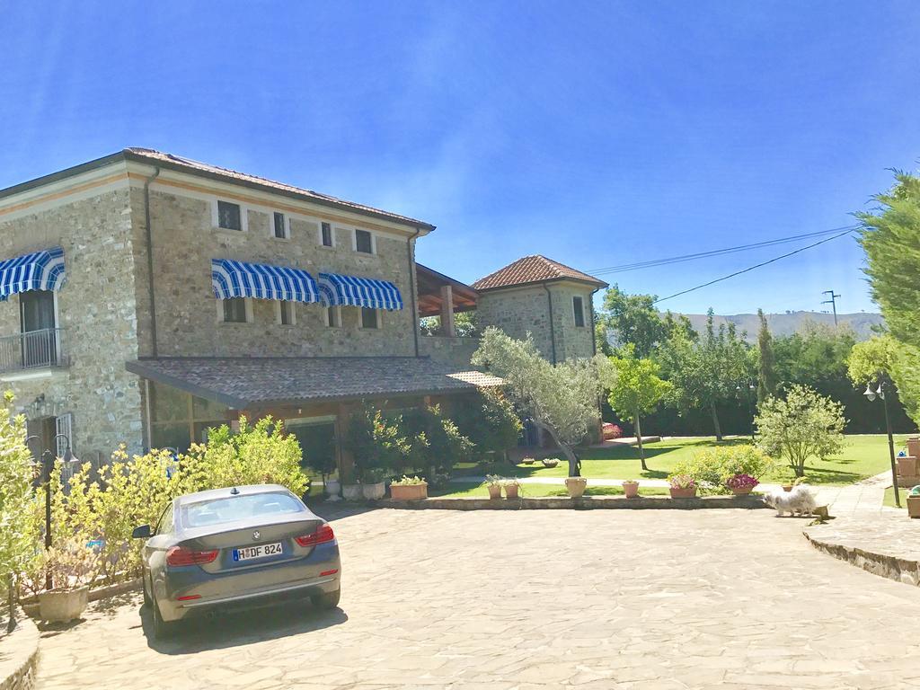Casa Vacanze Il Cenito Кастеллабате Екстер'єр фото