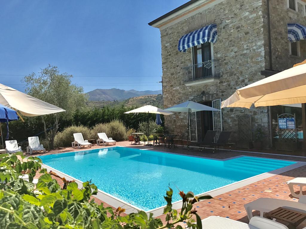 Casa Vacanze Il Cenito Кастеллабате Екстер'єр фото